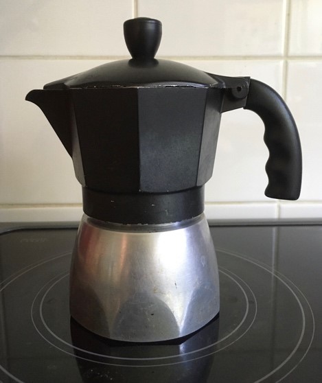 Coffee pot on strove