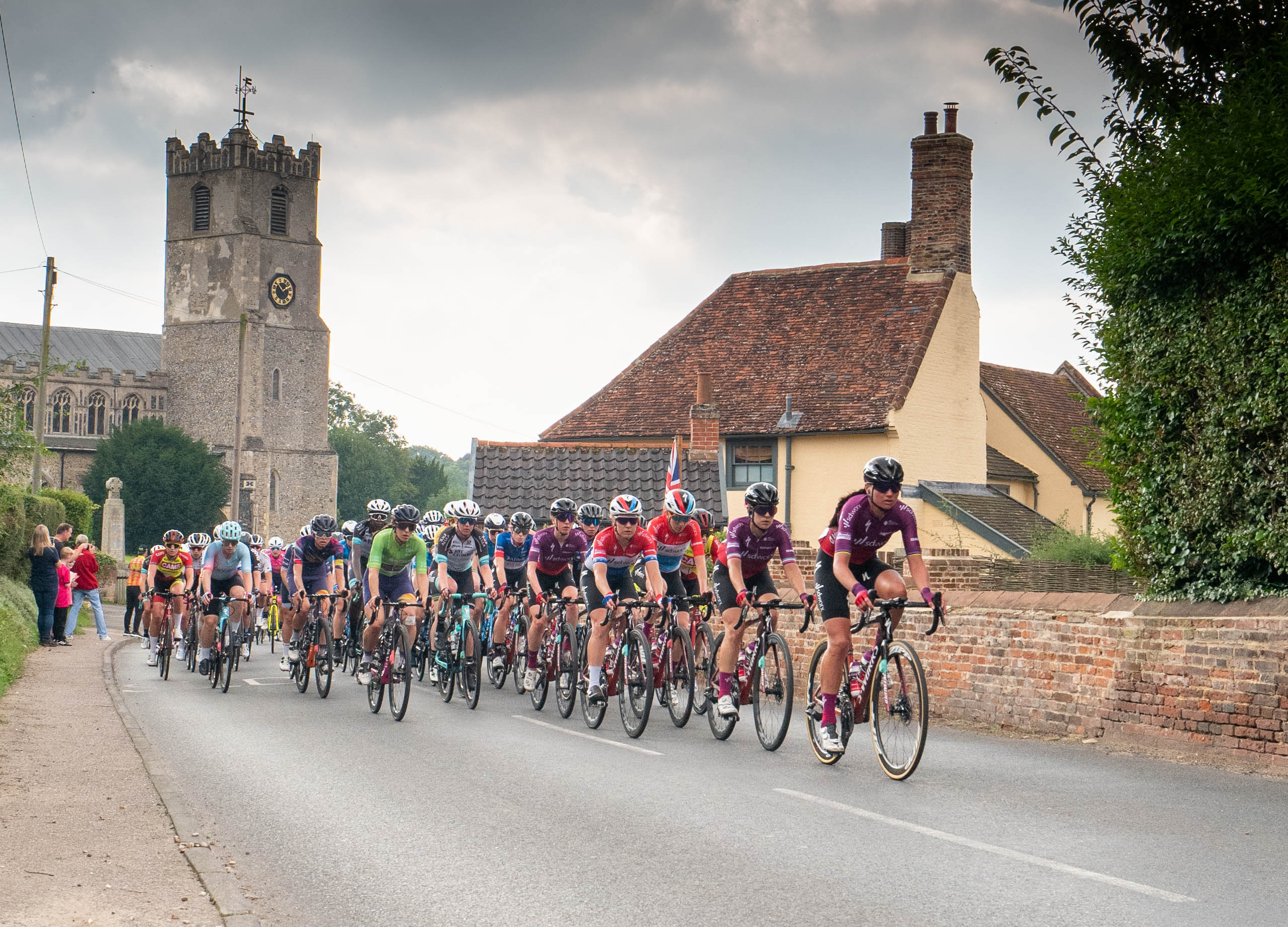 Cyclists from the Womends Cycle Tour 2021