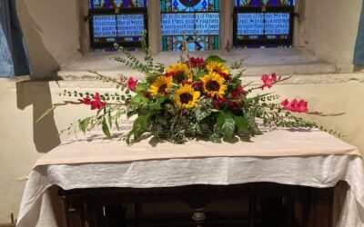 Calling All Flower Arrangers!