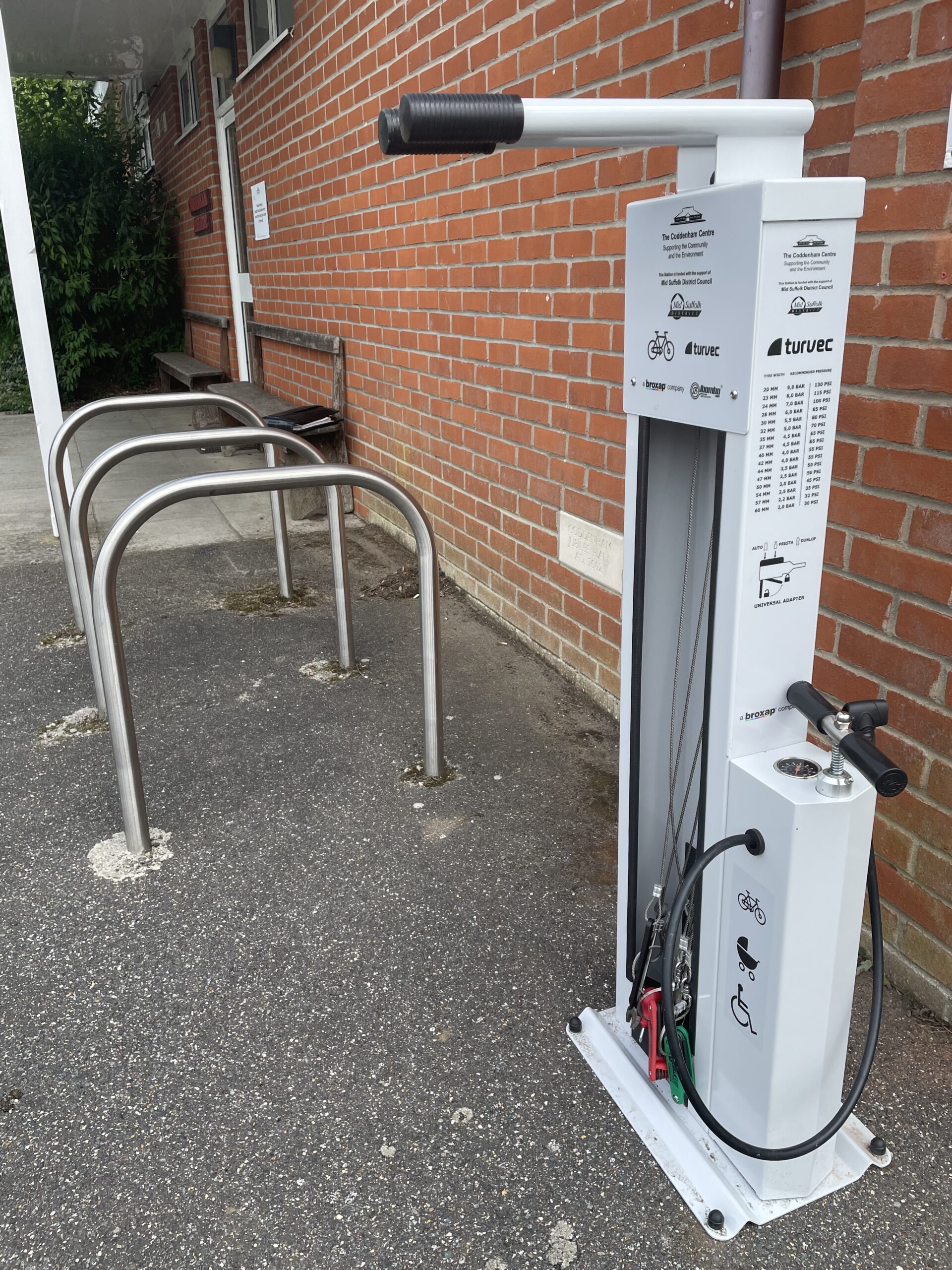 Bike repair station